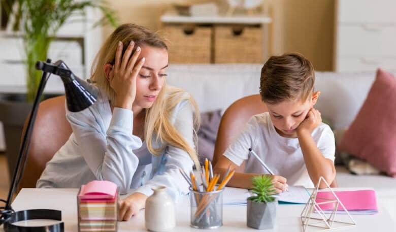 Подготовка за НВО в 7. клас у дома vs с преподавател: Кое е по-ефективно?